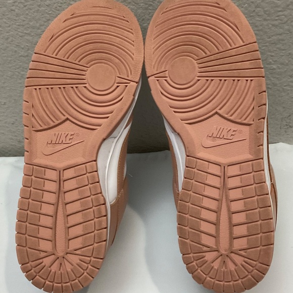 Nike Dunk Low Rose Whisper- DD1503-118  Women’s Size US 10 / EUR 42 - Picture 10 of 10
